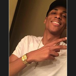 Meet your Posher, Ernest